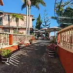 A Casa Do Caseiro 4*