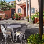 A Casa Do Caseiro בית הארחה פונשל