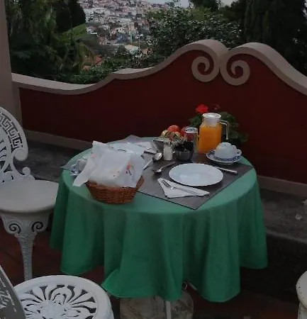 A Casa Do Caseiro Pensionat Funchal (Madeira)