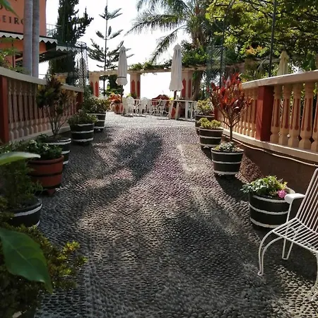 A Casa Do Caseiro 4*