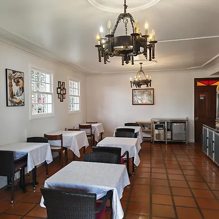 A Casa Do Caseiro 4* フンシャル